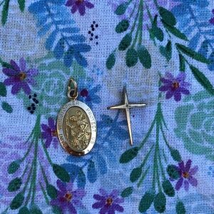14kt saint Christopher pendant